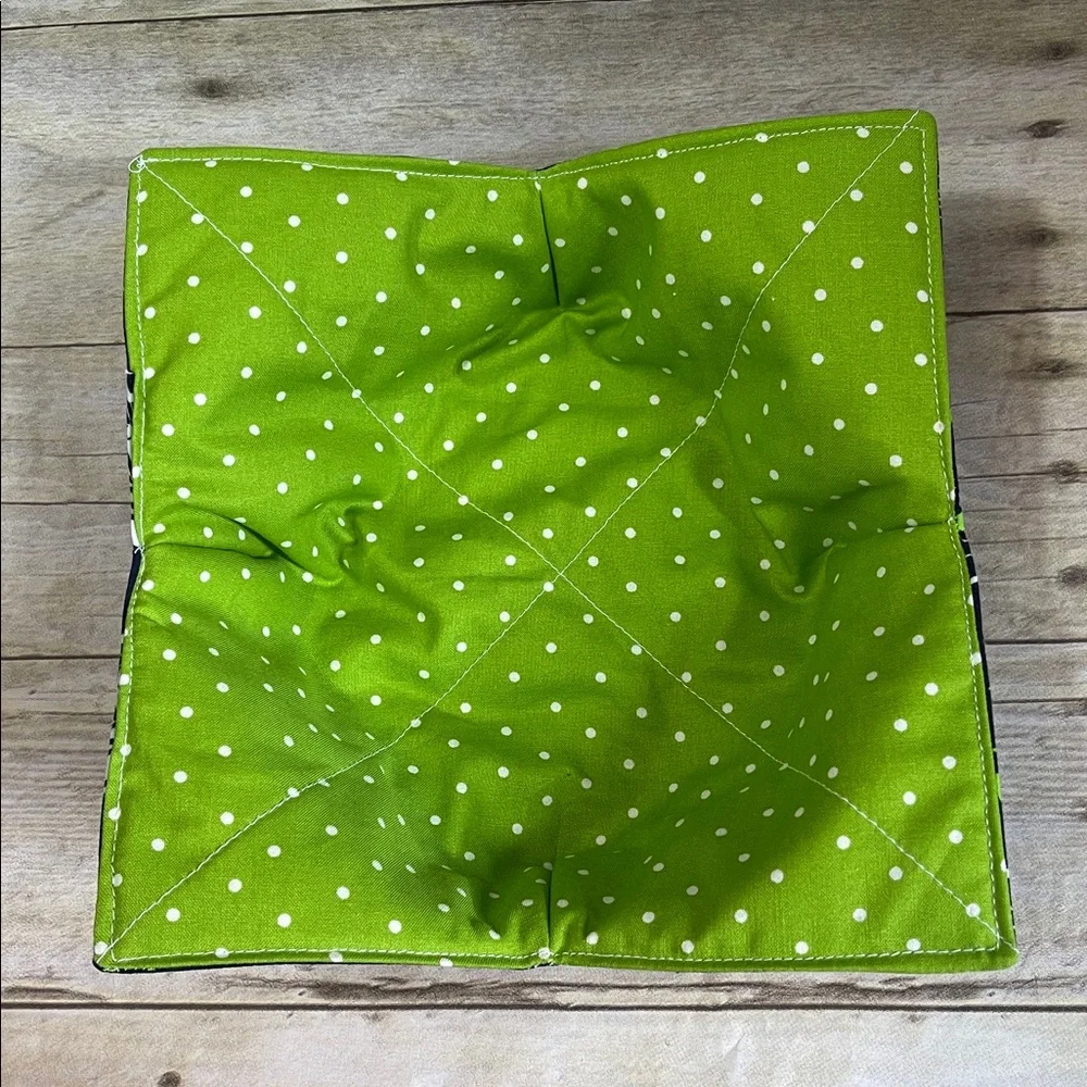 Microwave Bowl Cozy Reversible NFL Seattle Seahawks